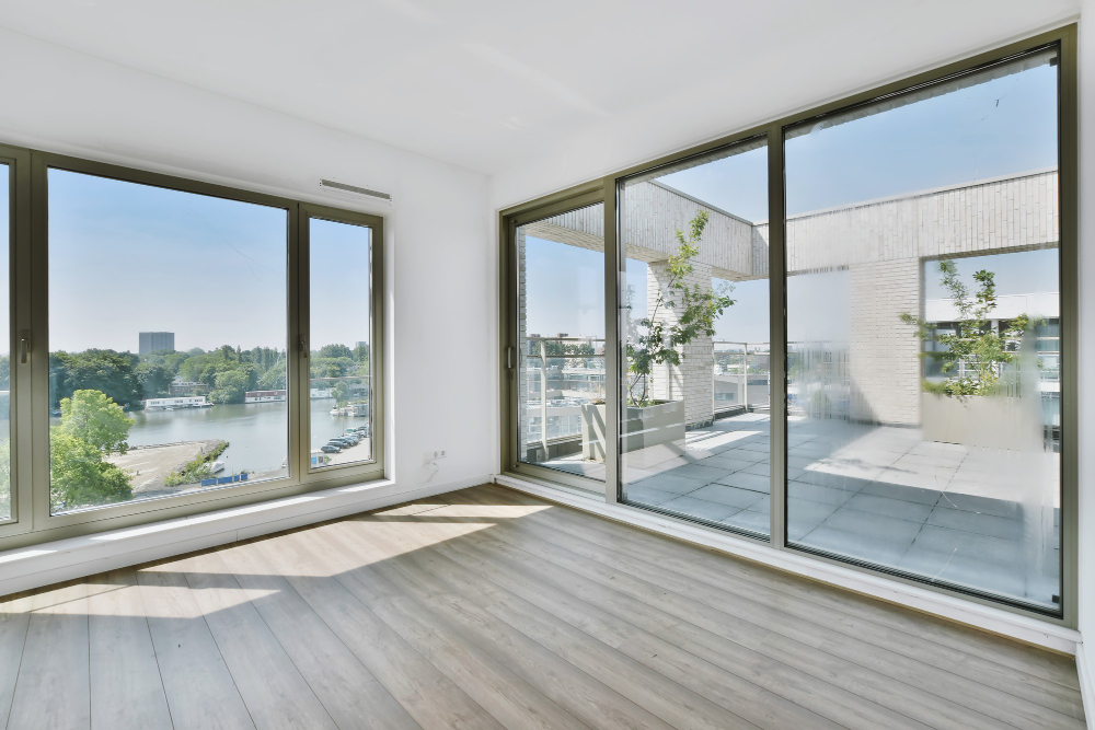 Eatonton Picture Window